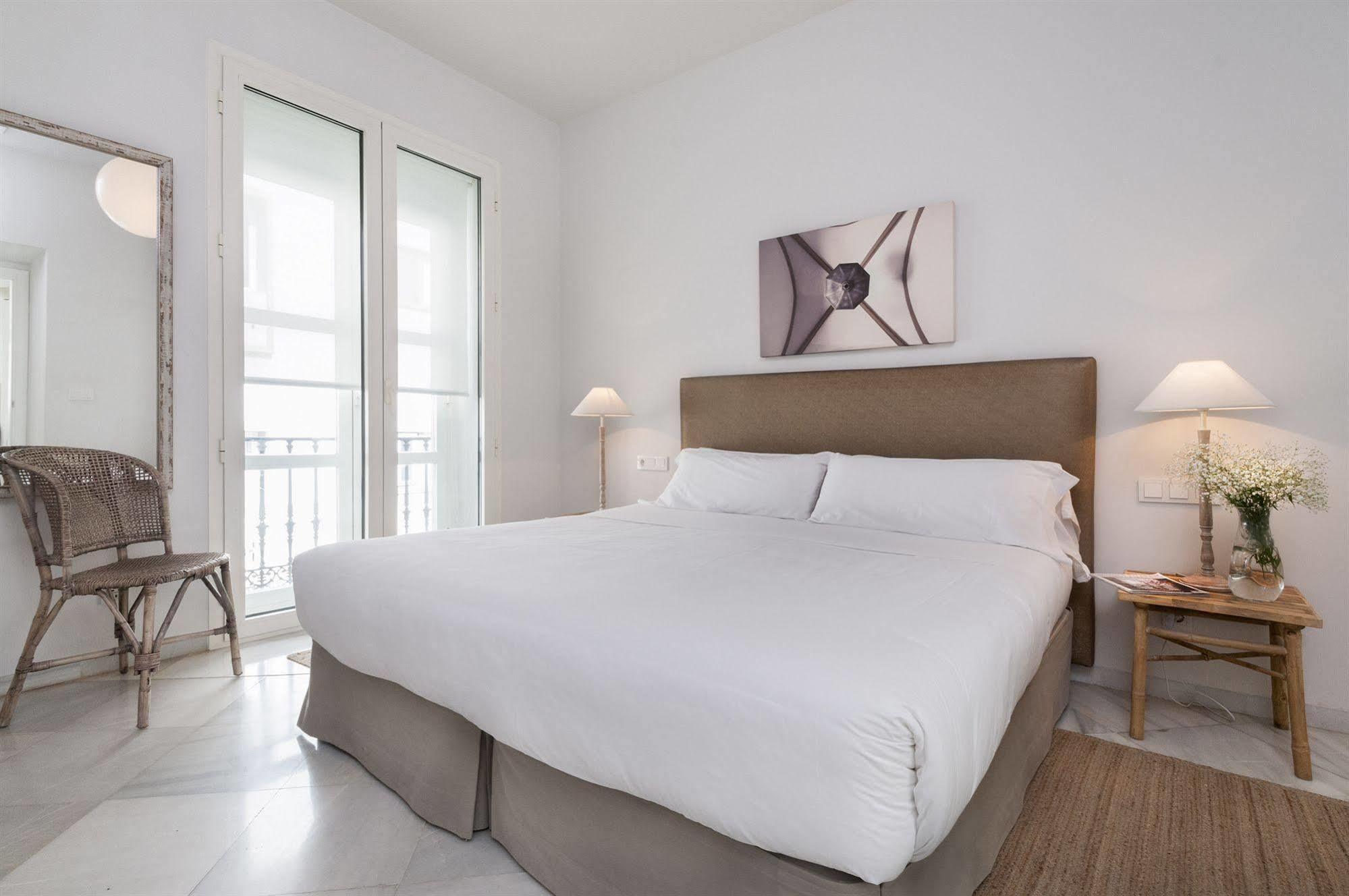 Suites Sevilla Plaza Zewnętrze zdjęcie